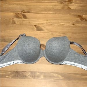 Victoria's Secret Intimates & Sleepwear - Gray T-Shirt 34 DDD Bra Victoria's Secret Intimates & Sleepwear - Gray T-Shirt 34 DDD Bra
